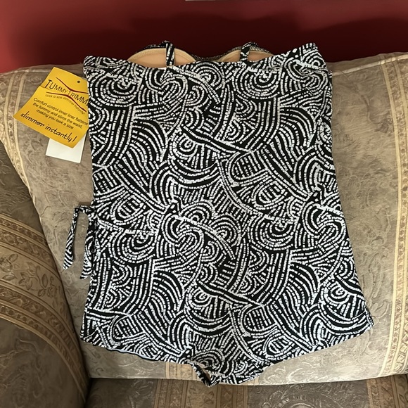 NWT CEEB Tummy Trimmer Swimsuit Size 14 - Picture 6 of 13